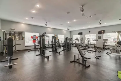 Habitación privada en Elmont Drive, imagen 14 de 49