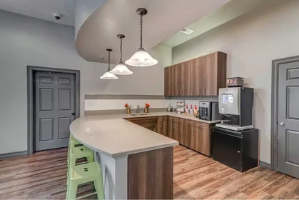 Habitación privada en Elmont Drive, imagen 22 de 49