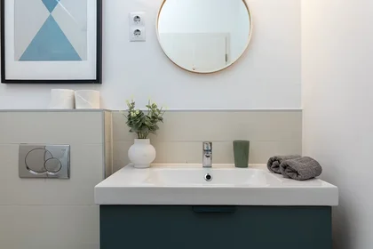Apartamento inteiro em Paulay Ede utca, imagem 3 de 17