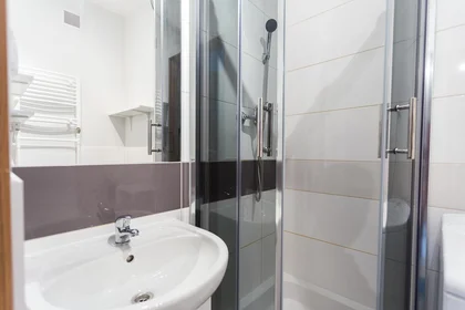 Habitación privada en Stefana Bobrowskiego 9, imagen 10 de 14
