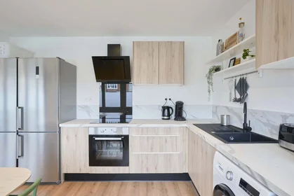 Habitación privada en La Madeleine, France, imagen 16 de 20