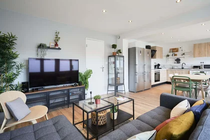 Habitación privada en La Madeleine, France, imagen 7 de 20