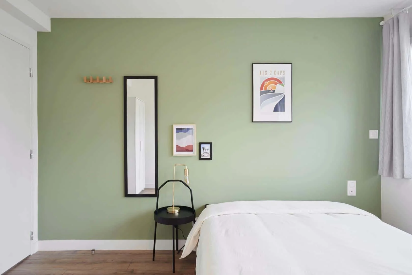 Habitación estudiantil amplia y cómoda en 