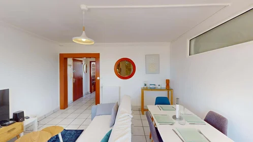 Habitación privada en 2 Rue du Limousin, 29200 Brest, France, imagen 8 de 19