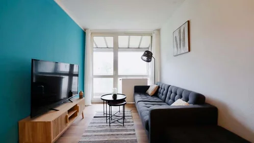 Privatzimmer in der 3 Rue Auguste Renoir, 33400 Talence, France, bild 16 von 17