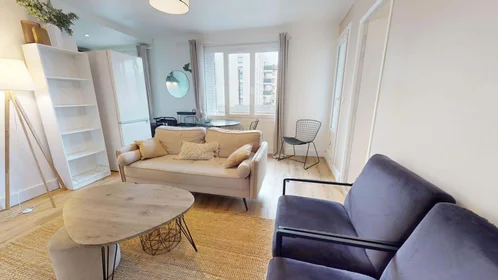 Stanza privata in 1 Rue René, 69100 Villeurbanne, France, immagine 9 di 16