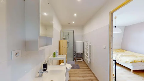 Private room at 130 Rue de Denain, 59100 Roubaix, France, image 6 of 21