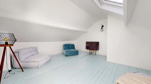 Chambre privée à 45 Rue de Lorraine, 59100 Roubaix, France, image 7 de 20