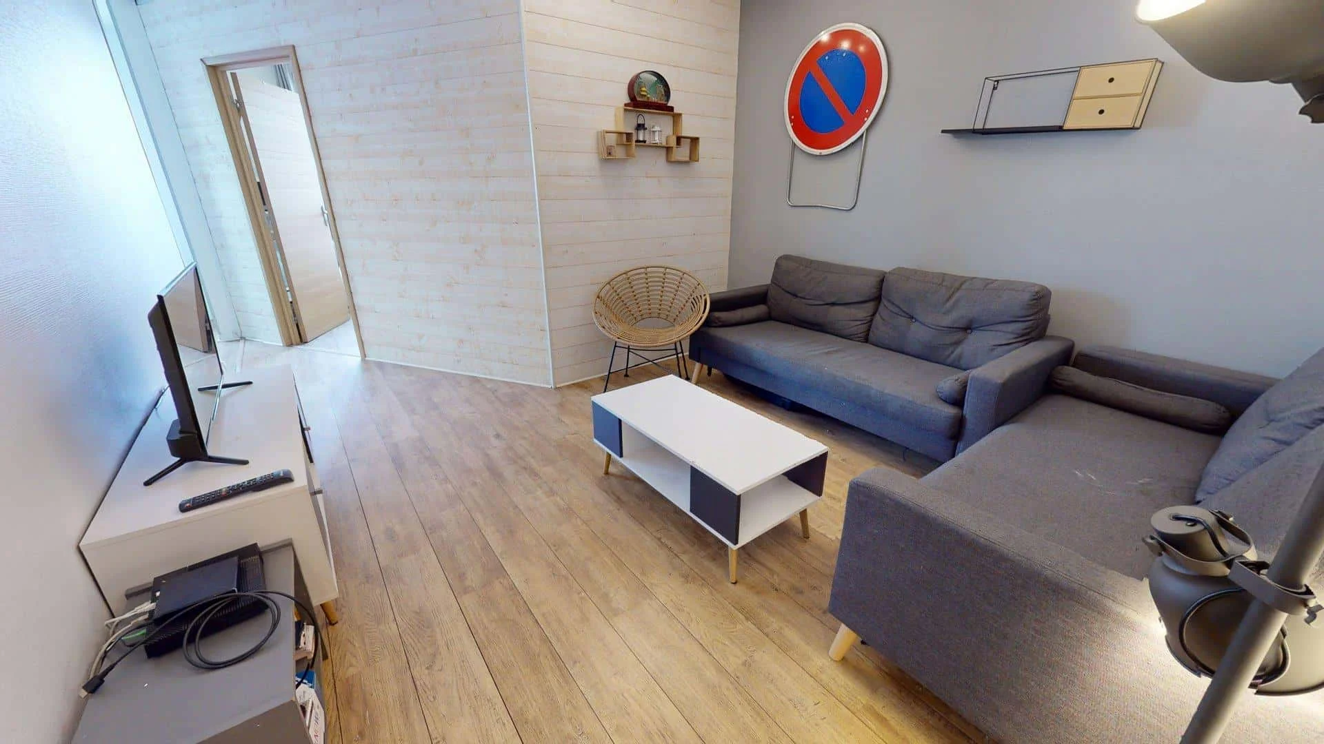 Komfortables und geräumiges Studentenzimmer in