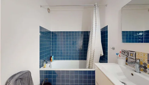 Özel oda konumu 20 Sq. du Haut Blosne, 35200 Rennes, France, 13 20 görüntüsü