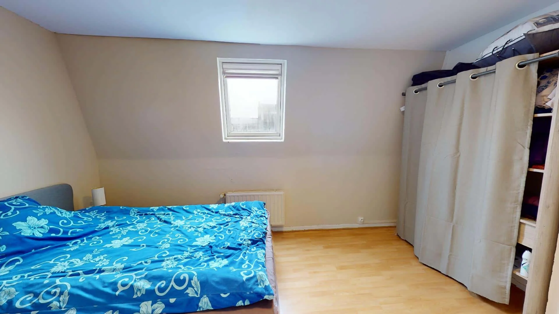Quarto acolhedor para estudantes disponível em 