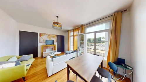 Private room at 49 Bd du Grand Cerf, 86000 Poitiers, France, image 7 of 16