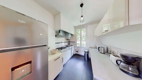 Private room at 49 Bd du Grand Cerf, 86000 Poitiers, France, image 9 of 16