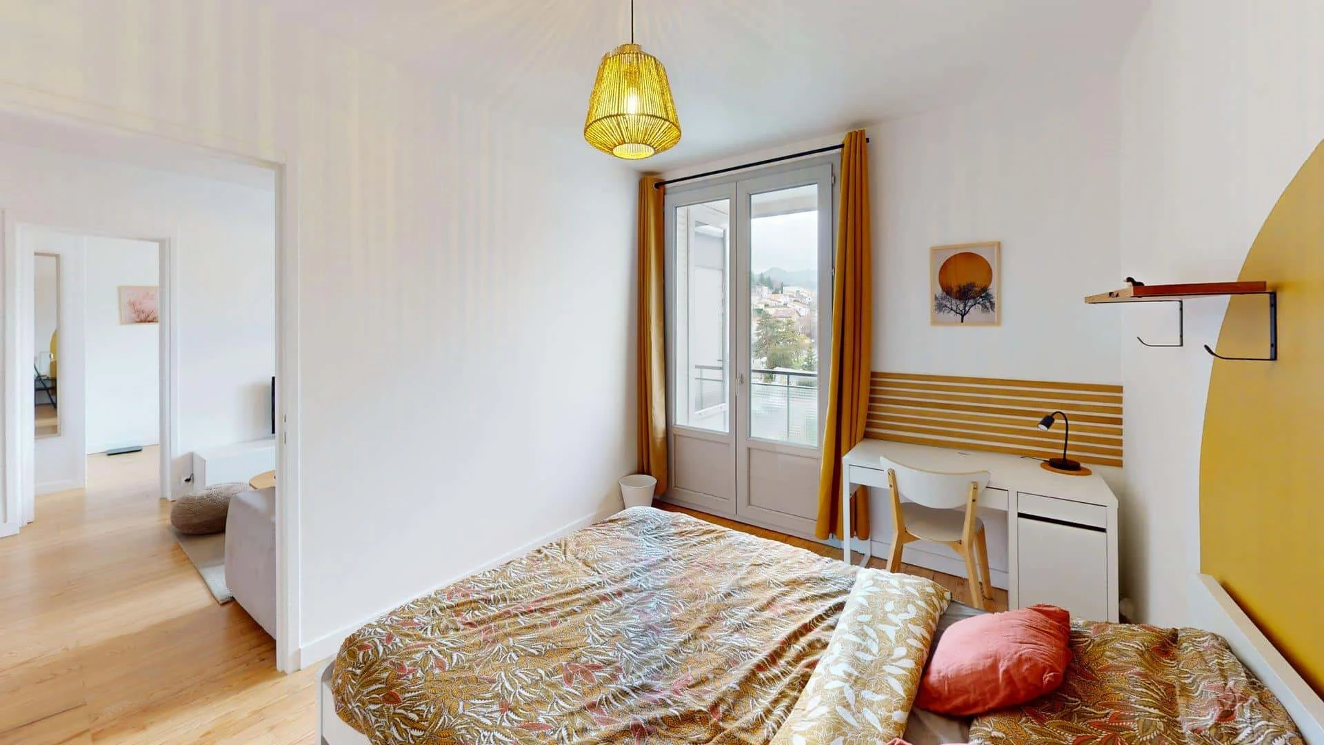 Quarto acolhedor para estudantes disponível em 