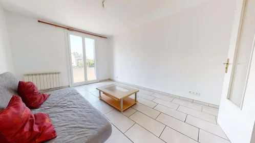 Gesamte Unterkunft in der 48 Bd Maréchal Foch, 38000 Grenoble, France, bild 2 von 26