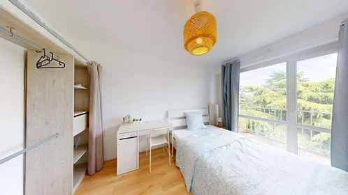 Habitación privada en 32 Rue Alphonse Daudet, 91000 Évry-Courcouronnes, France, imagen 2 de 15