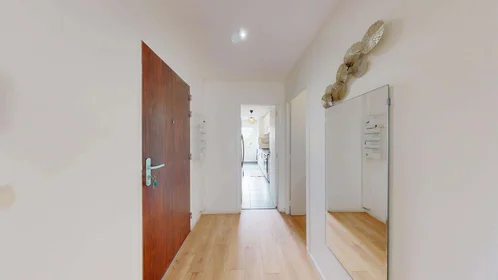 Habitación privada en 32 Rue Alphonse Daudet, 91000 Évry-Courcouronnes, France, imagen 14 de 15