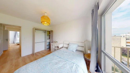 Habitación privada en 32 Rue Alphonse Daudet, 91000 Évry-Courcouronnes, France, imagen 3 de 15