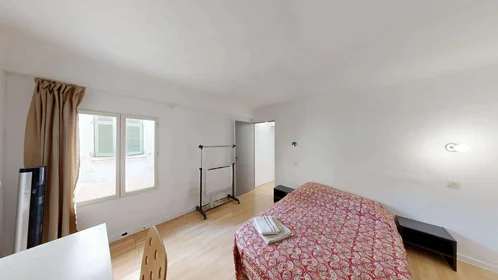 Całe miejsce 17 Rue Saint-Guillaume, 84000 Avignon, France, obraz 15 21