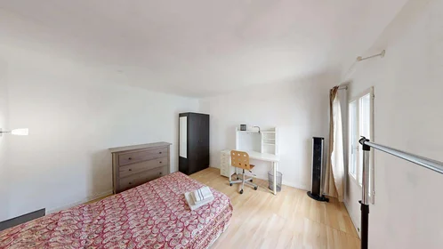 Całe miejsce 17 Rue Saint-Guillaume, 84000 Avignon, France, obraz 17 21