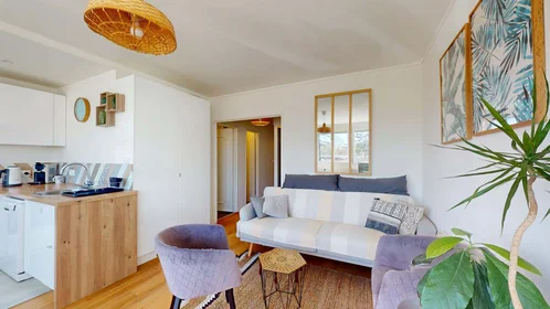 Stanza privata in 13 Sq. des Cloteaux, 35200 Rennes, France, immagine 6 di 19