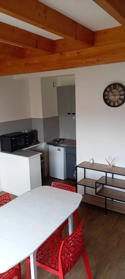 Bezahlbares Zimmer für Studenten mit ausreichender Beleuchtung in 