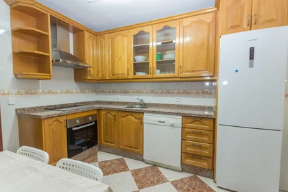 Quarto privado em Calle Héroe de Sostoa, Carretera de Cádiz, imagem 8 de 10