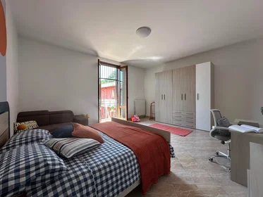 Chambre privée à Via del Brolo, , image 5 de 10