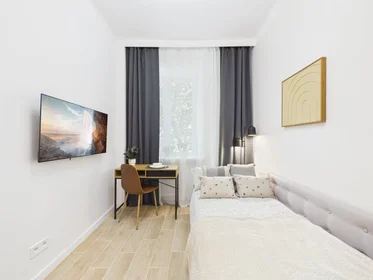 Entire apartment at Mała, Praga-Północ, image 5 of 10
