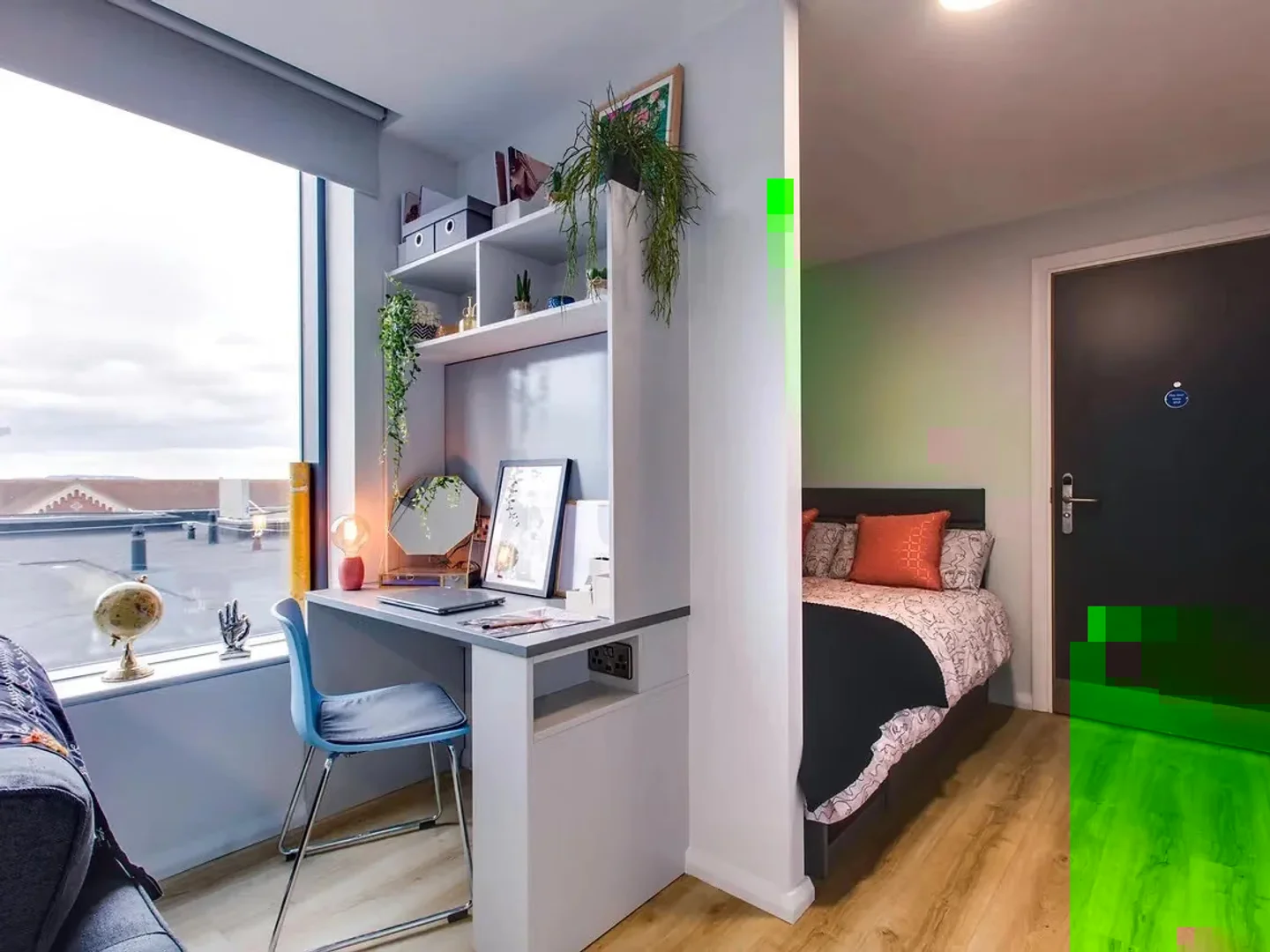 Student-friendly studio with excellent transport links in 