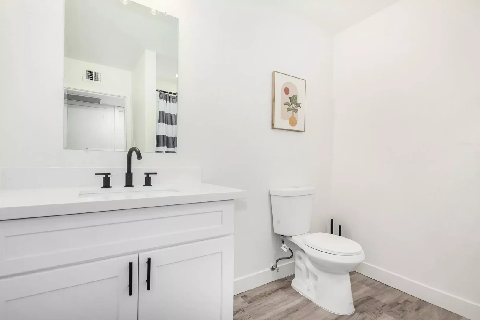 Habitación estudiantil económica con ubicación conveniente en 