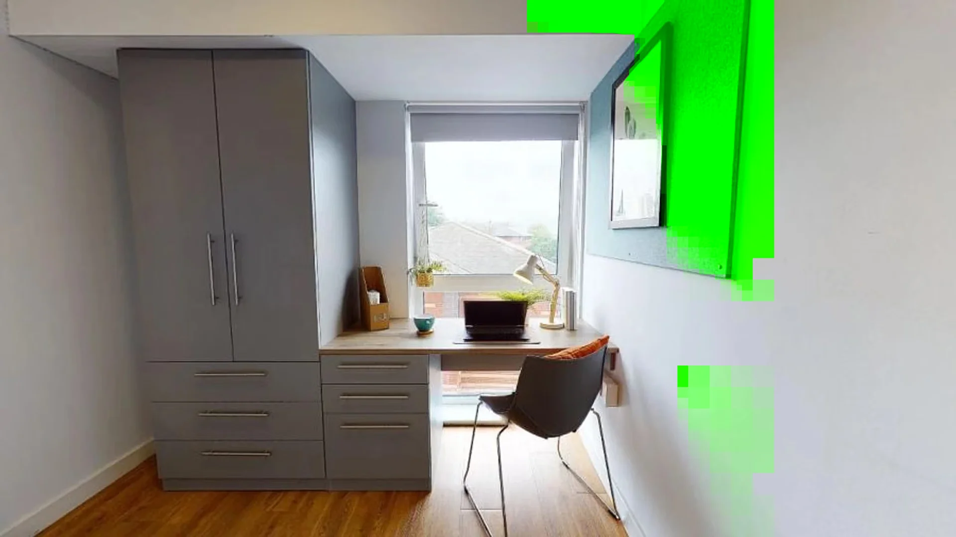 Quarto para alugar em apartamento de estudantes em , totalmente mobilado