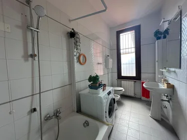 Chambre privée à Via del Brolo, image 9 de 12