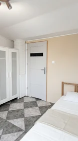Private room at Nowowiejska 64, image 5 of 16