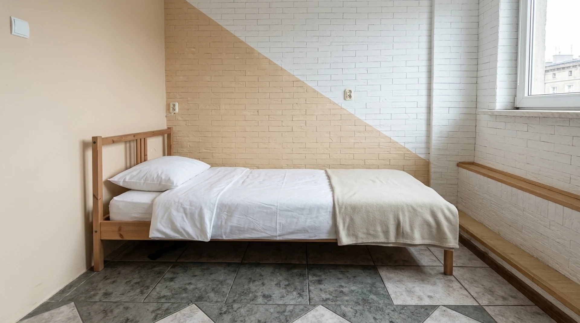 Comfortable and spacious student room in 