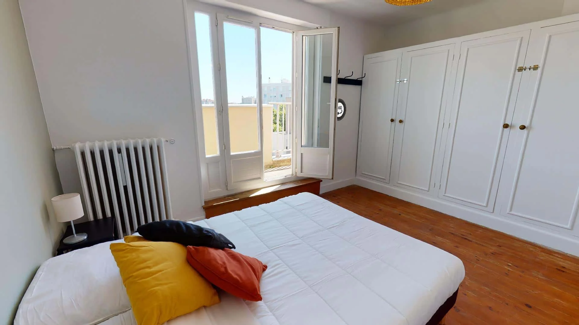 Quarto acolhedor para estudantes disponível em 