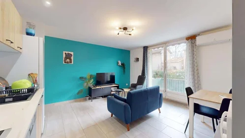 Stanza privata in 7 Imp. Clos Saint-Henri, 84000 Avignon, France, immagine 11 di 21