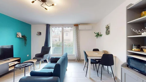 Stanza privata in 7 Imp. Clos Saint-Henri, 84000 Avignon, France, immagine 10 di 21