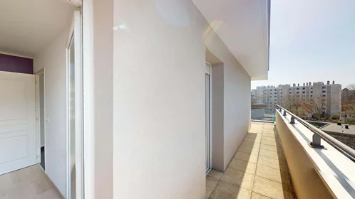 Gesamte Unterkunft in der 5 Rue Louise Michel, 38100 Grenoble, France, bild 13 von 25