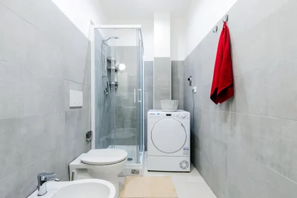 Quarto privado em Corso Regina Margherita, 134, 10152 Torino TO, Italy, imagem 8 de 18