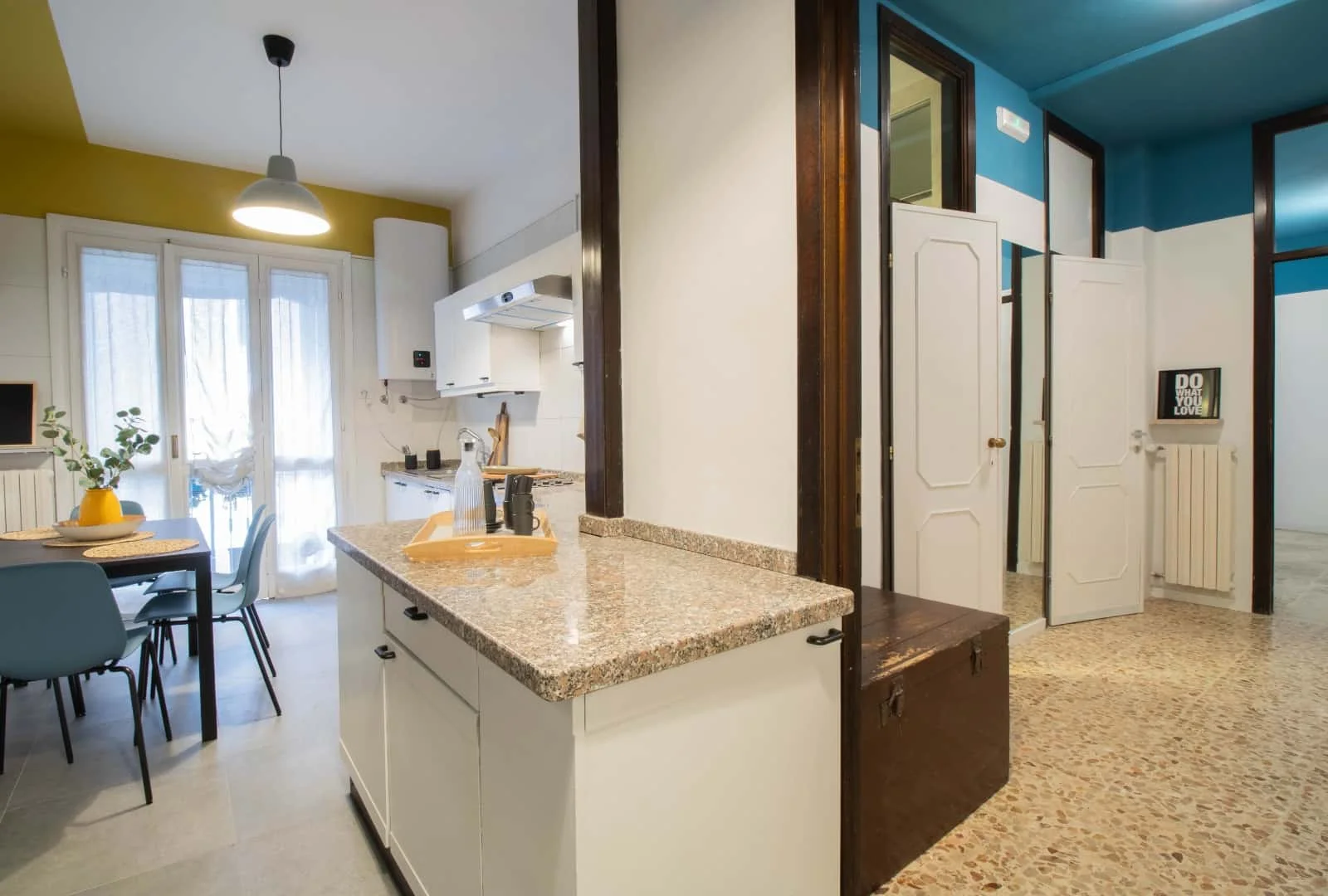 Economical student room with convenient location in 