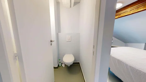 私人房间 在 13 Rue Bourgneuf, 42000 Saint-Étienne, France, 30的图像9
