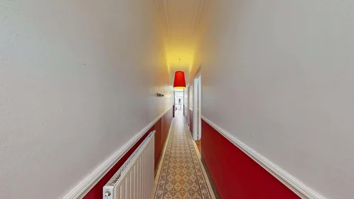 Chambre privée à 66 Rue du Trichon, 59100 Roubaix, France, image 23 de 26