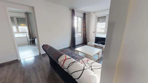 Privatzimmer in der 115 Av. Maréchal Lyautey, 21000 Dijon, France, bild 14 von 15