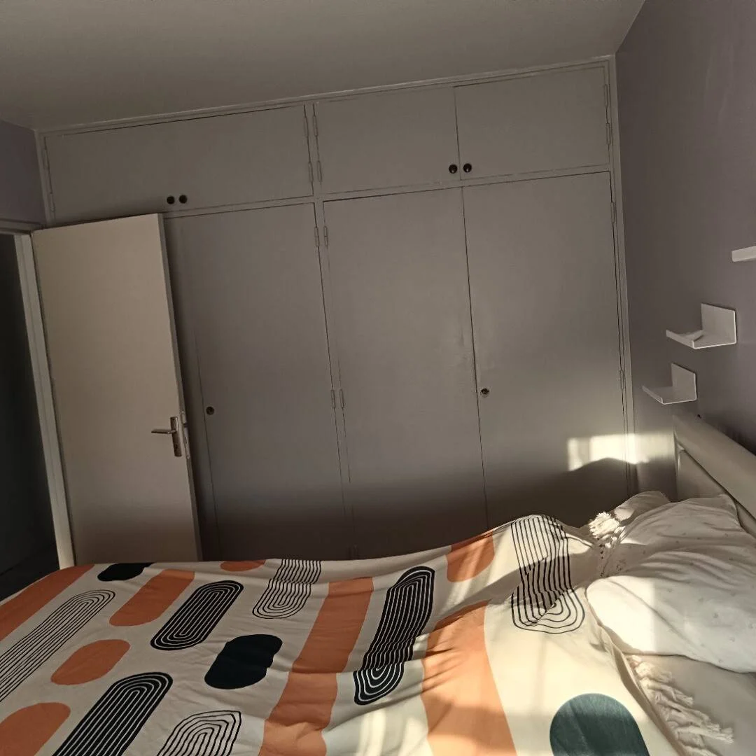 Funktionelles Studentenzimmer perfekt zum Studieren in 
