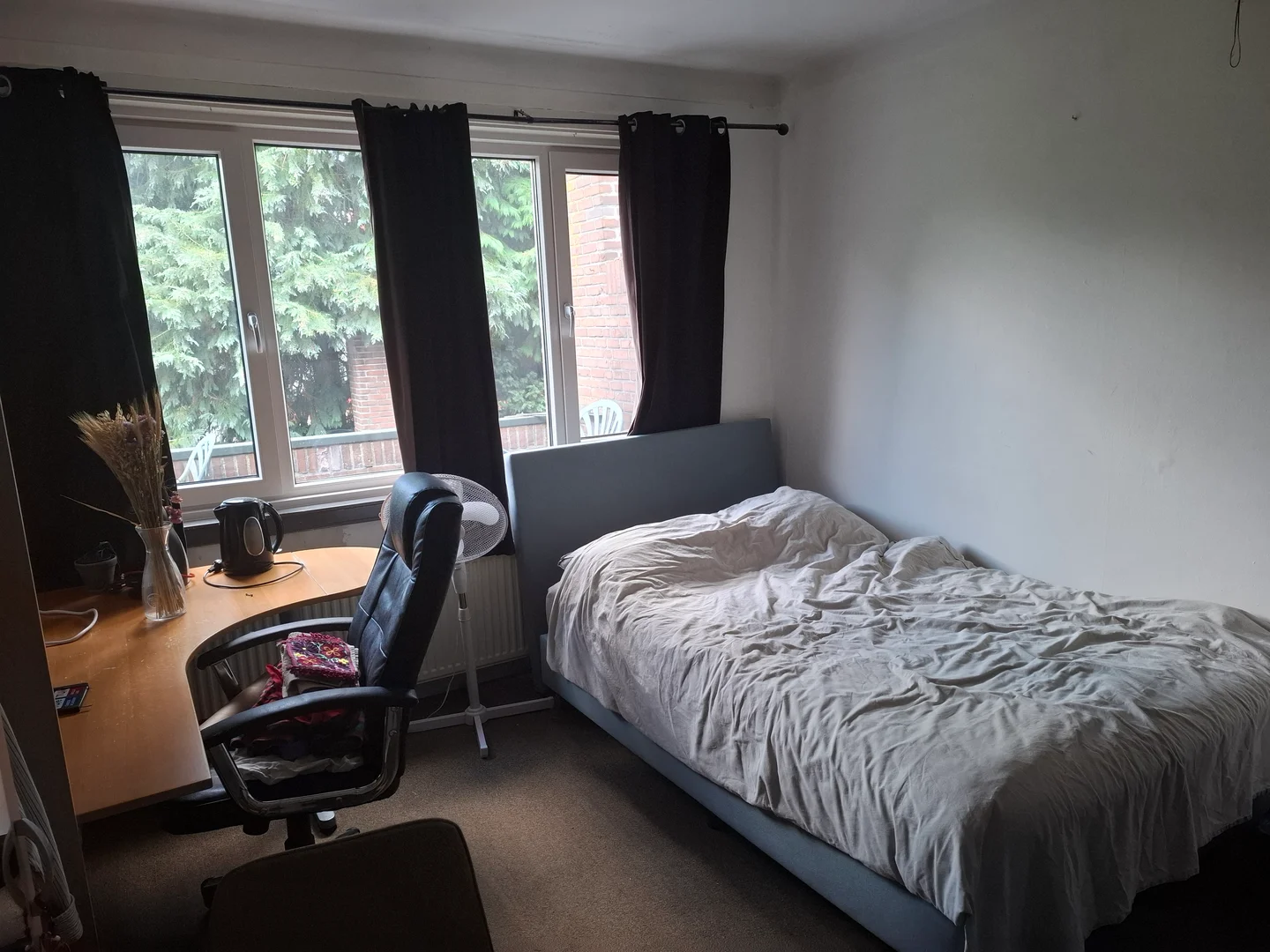 Chambre d'étudiant bon marché à proximité du campus dans 