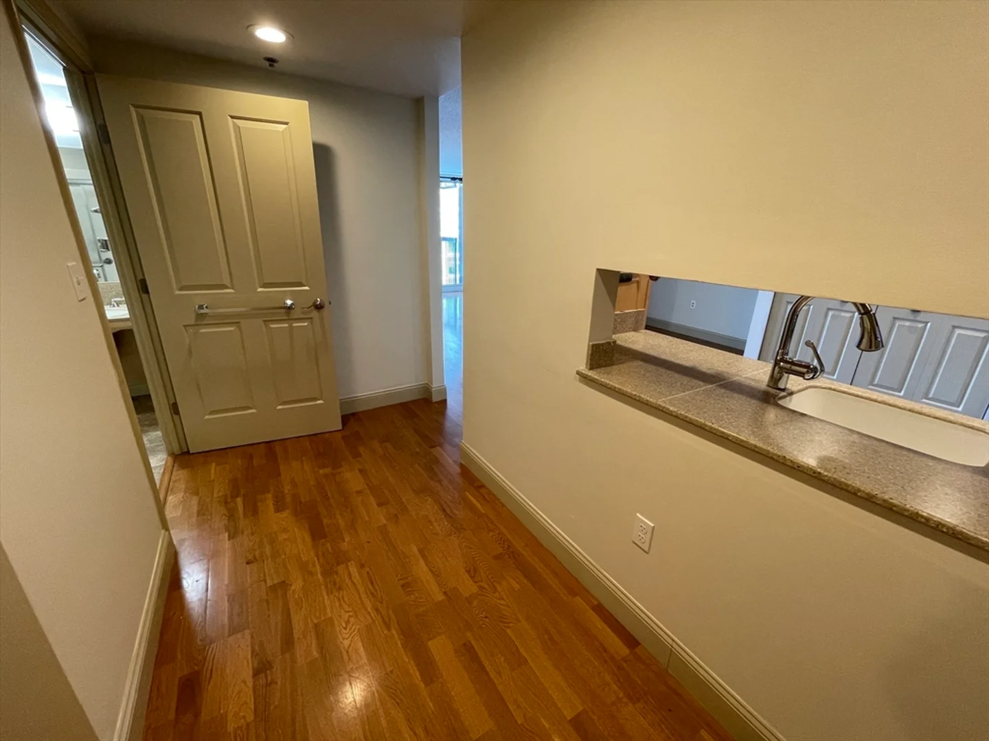 8, Museum Way, Unit 1803, East Cambridge, Cambridge, MA, 02141