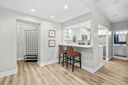 Alojamiento entero en residencia en 60, Gibson St., Unit 104, Dorchester, Boston, MA, 02122, imagen 17 de 18