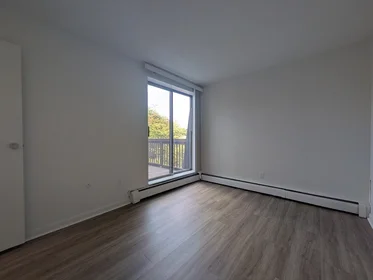 Alojamiento entero en residencia en 142, Kenrick, Unit 34, Brighton, Boston, MA, 02135, imagen 15 de 32