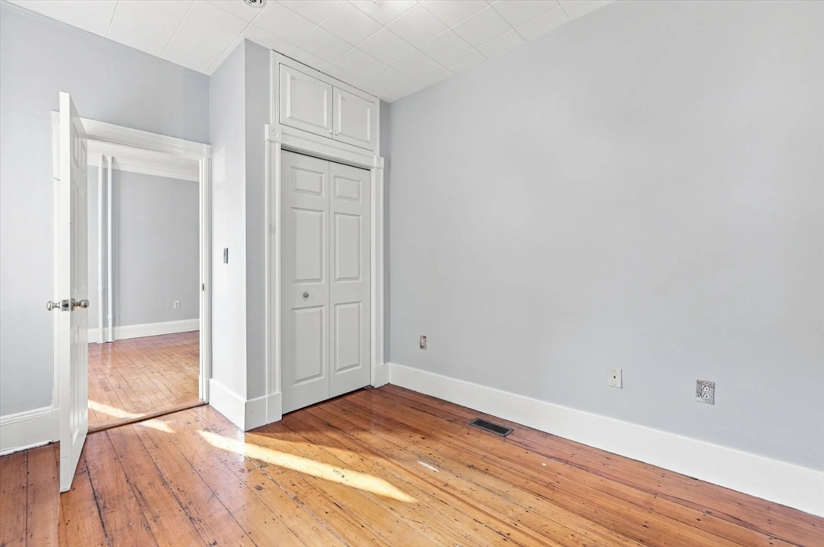 147, Murdock St., Unit 1, Brighton, Boston, MA, 02135